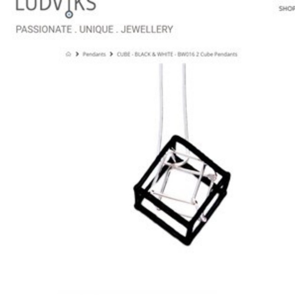 Ludviks Ludvyks Sterling Silver Cube Necklace Set